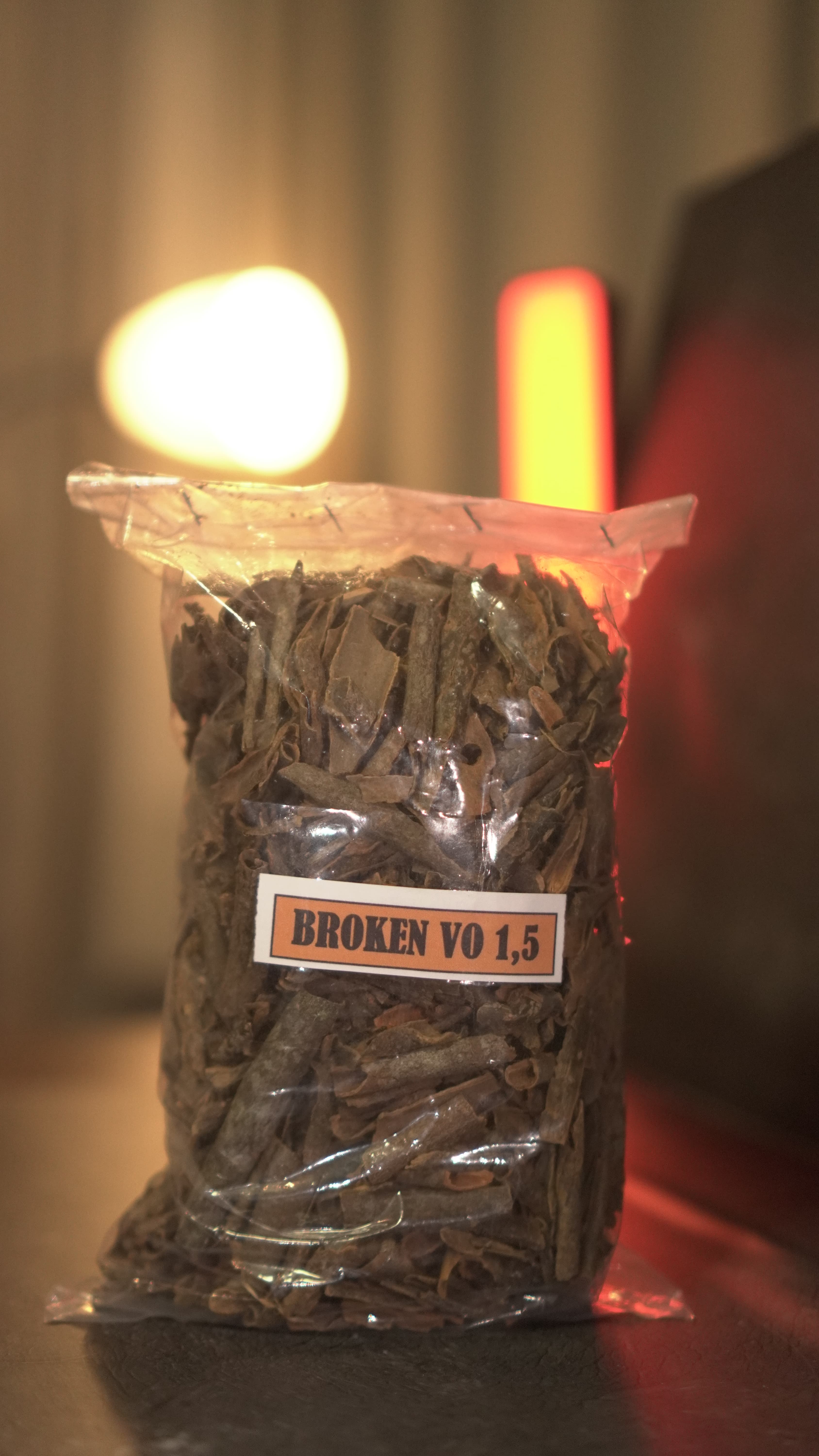 Broken / Cut Cinnamon