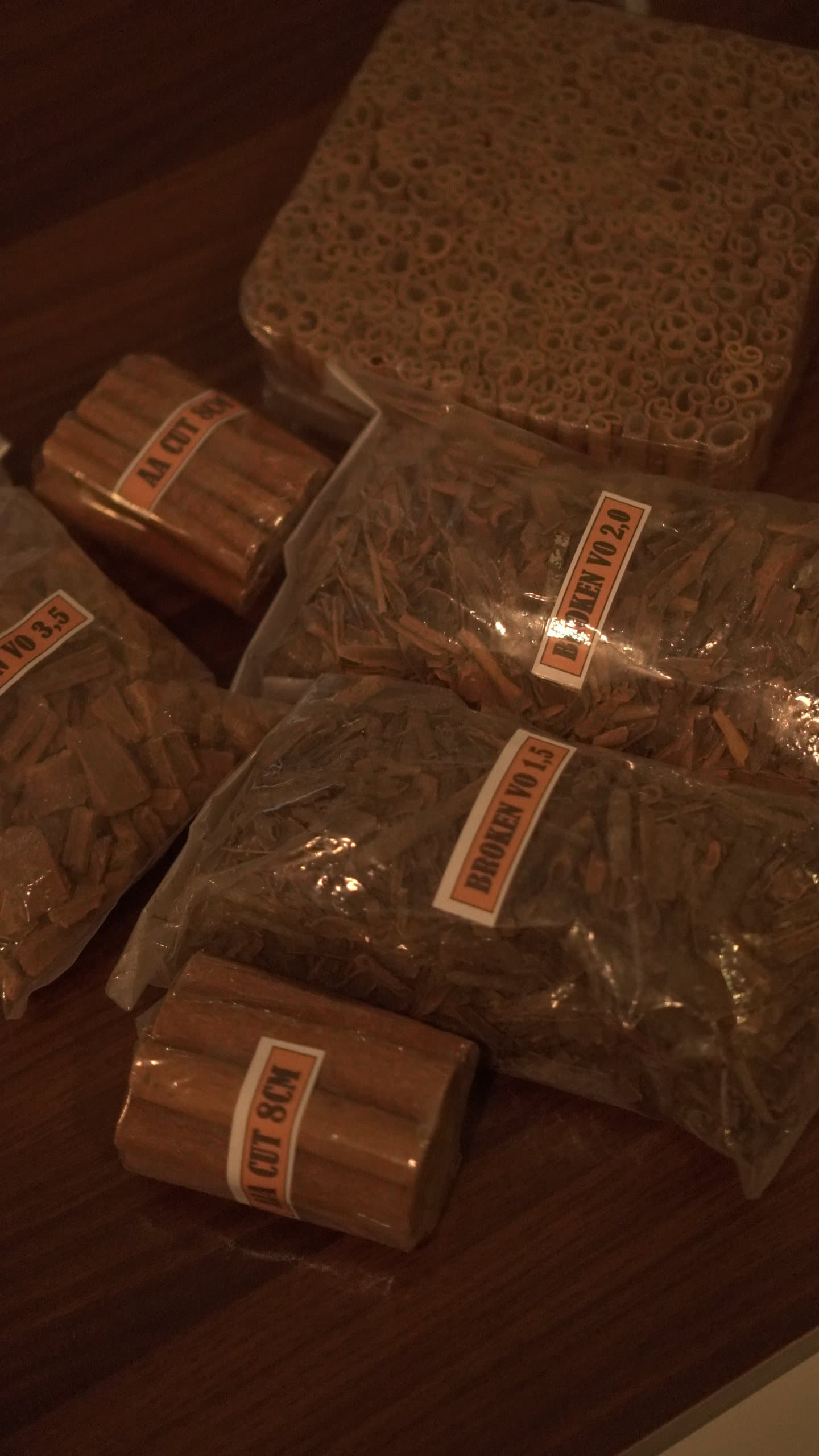 Futra Spices cinnamon product study 01